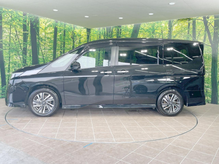 2023 Nissan Serena 6AA-GFC28 (UW-69f066bc6538f)[15]