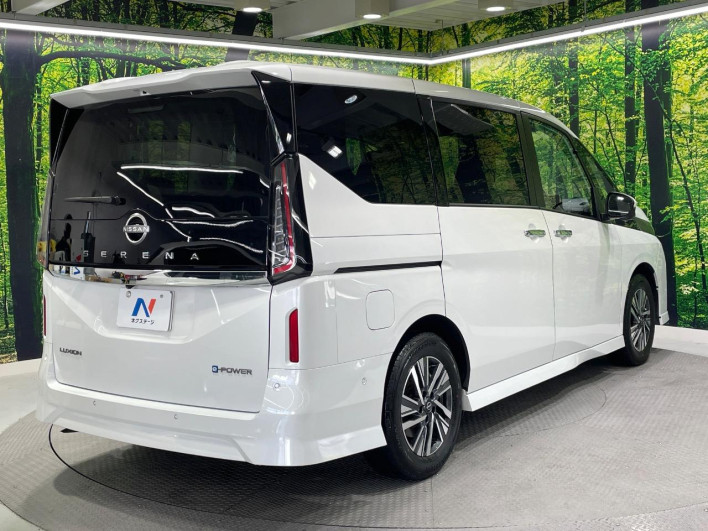 2023 Nissan Serena 6AA-GFC28 (UW-69f066bcd229c)[18]