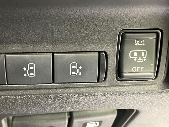 2023 Nissan Serena 6AA-GFC28 (UW-69f066bcd229c)[27]