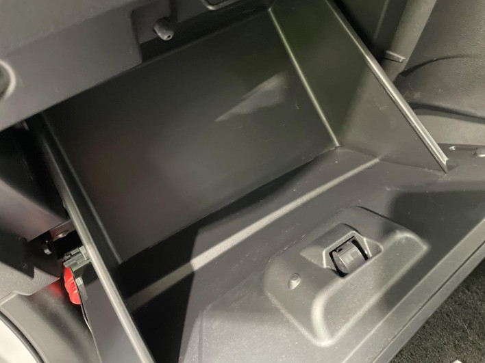 2023 Nissan Serena 6AA-GFC28 (UW-69f066bcd229c)[9]