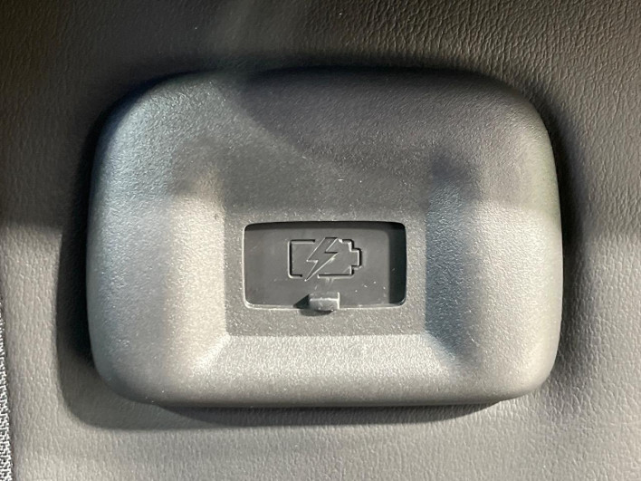 2025 Nissan Serena 6AA-GFC28 (UW-69f066bed49a7)[19]