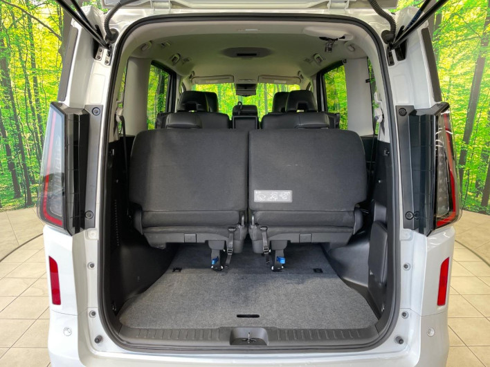 2025 Nissan Serena 6AA-GFC28 (UW-69f066bed49a7)[16]