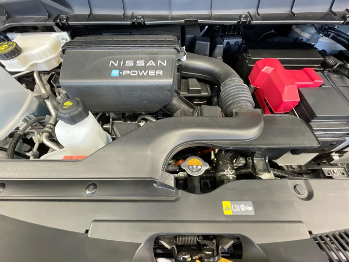 2025 Nissan Serena 6AA-GFC28 (UW-69f066bed49a7)[4]