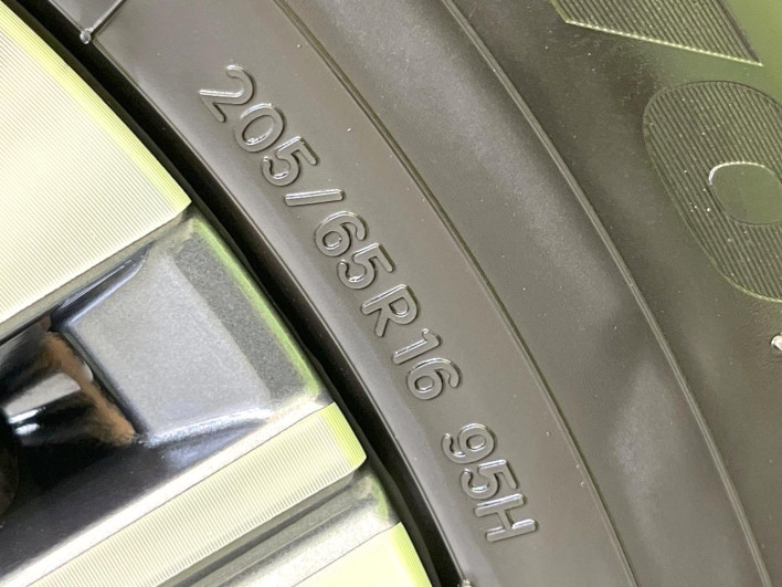 2024 Nissan Serena 6AA-GFC28 (UW-69f066bf538a4)[8]