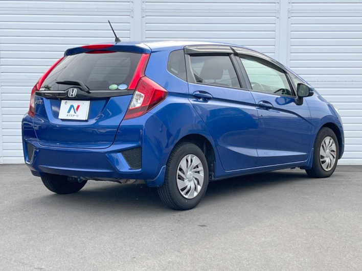 2013 Honda Fit DBA-GK3 (UW-69f066c0dfe49)[26]