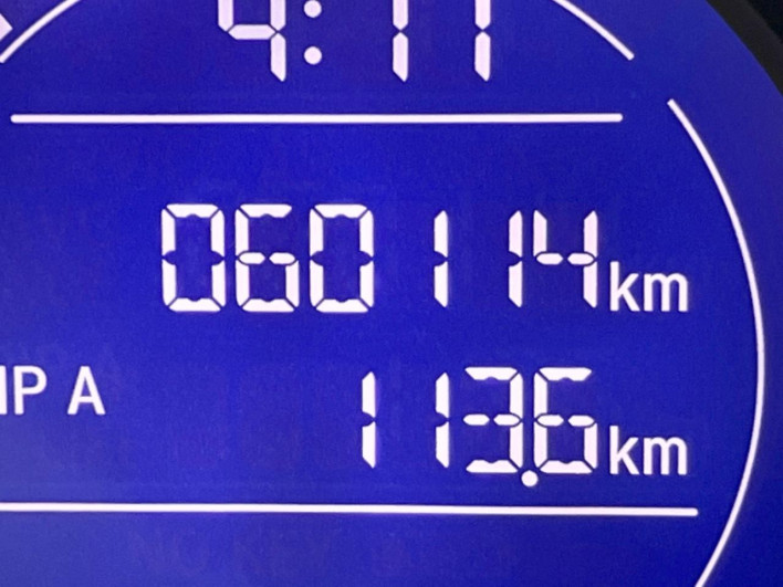 2013 Honda Fit DBA-GK3 (UW-69f066c0dfe49)[2]