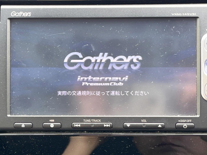 2013 Honda Fit DBA-GK3 (UW-69f066c0dfe49)[15]