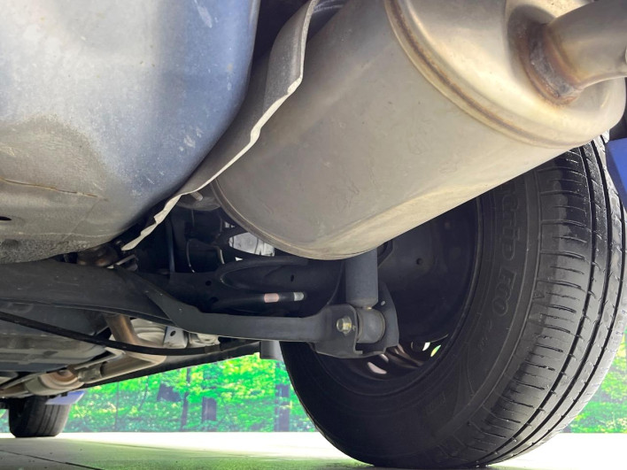 2015 Honda Fit DBA-GK3 (UW-69f066c11c114)[15]