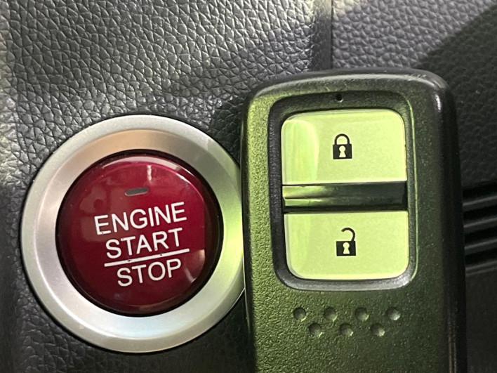 2015 Honda Fit DBA-GK3 (UW-69f066c11c114)[5]