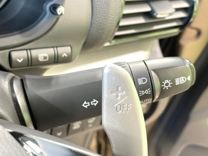 2022 Mitsubishi Eclipse Cross PHEV 5LA-GL3W (UW-69f066c1ef1cf)[18]