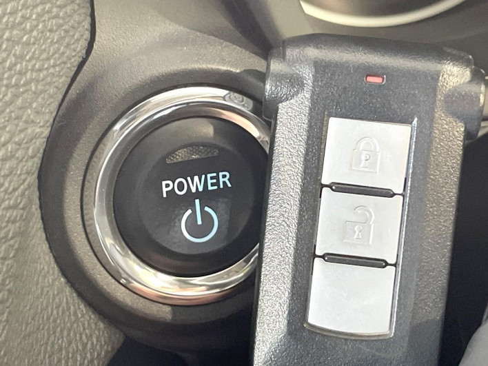 2022 Mitsubishi Eclipse Cross PHEV 5LA-GL3W (UW-69f066c1ef1cf)[23]