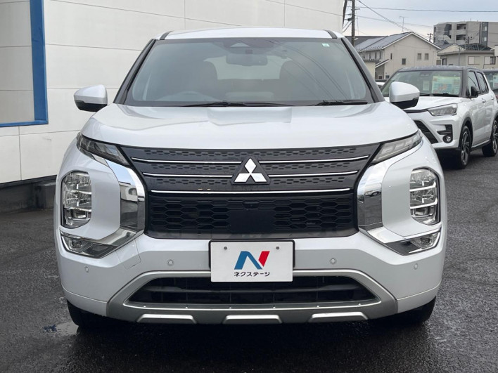 2023 Mitsubishi OUTLANDER PHEV 5LA-GN0W (UW-69f066c2ca431)[8]