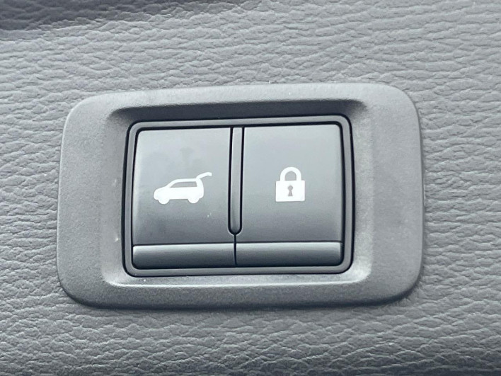 2023 Mitsubishi OUTLANDER PHEV 5LA-GN0W (UW-69f066c2ca431)[27]