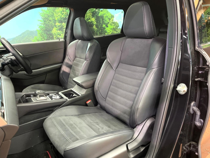 2023 Mitsubishi OUTLANDER PHEV 5LA-GN0W (UW-69f066c333f6e)[12]