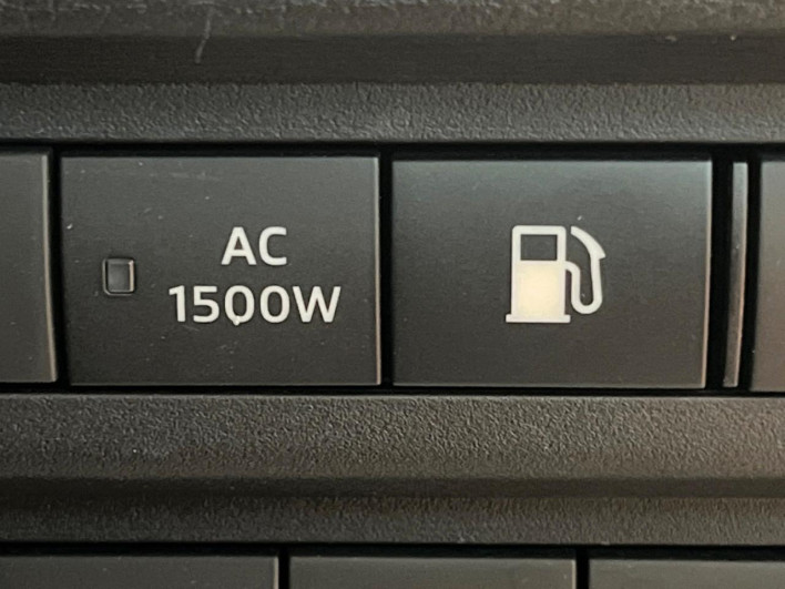 2023 Mitsubishi OUTLANDER PHEV 5LA-GN0W (UW-69f066c333f6e)[27]