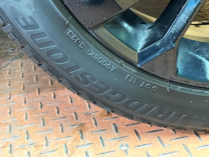 2023 Mitsubishi OUTLANDER PHEV 5LA-GN0W (UW-69f066c333f6e)[21]