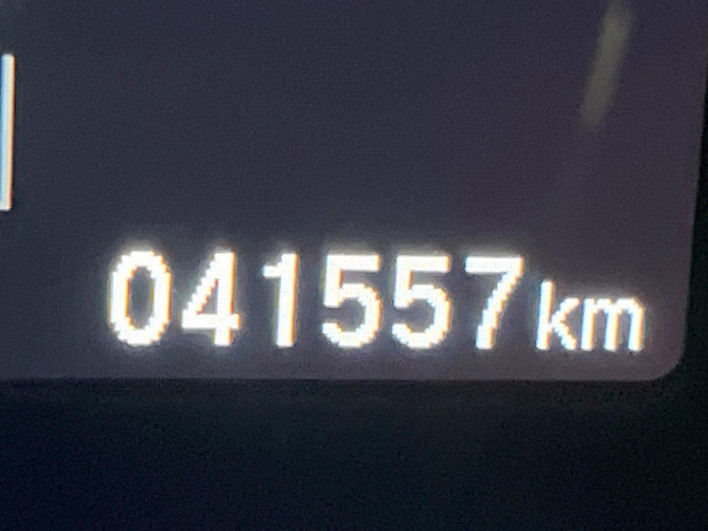 2014 Honda Fit Hybrid DAA-GP5 (UW-69f066c398a91)[2]