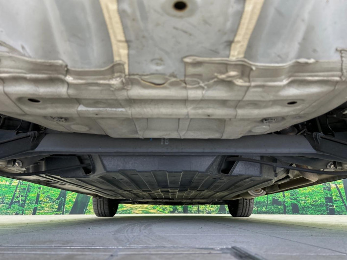 2015 Honda Fit Hybrid DAA-GP5 (UW-69f066c4a9d42)[22]