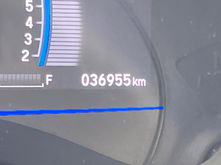 2014 Honda Fit Hybrid DAA-GP5 (UW-69f066c4dd764)[2]