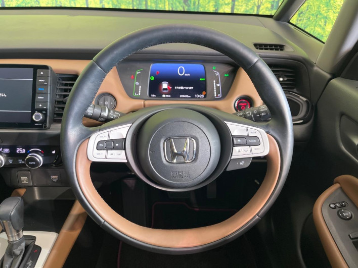 2020 Honda Fit 6AA-GR3 (UW-69f066c6e174f)[25]