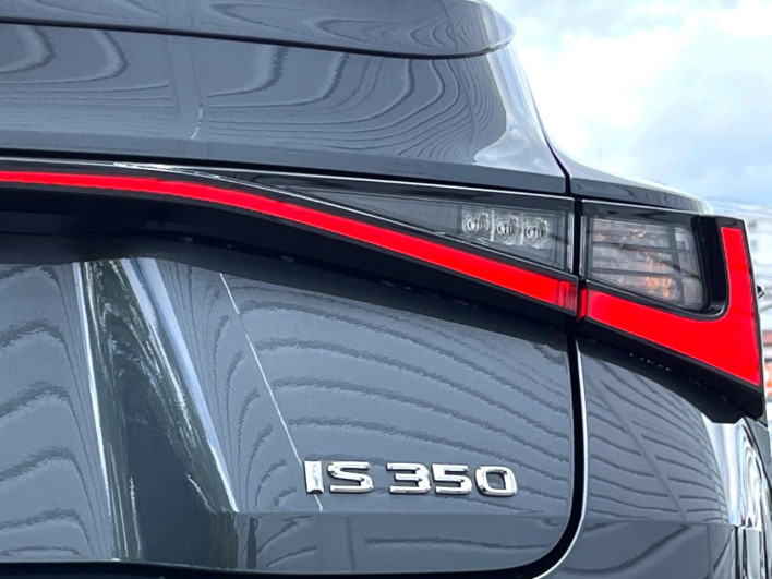 2021 Lexus IS 3BA-GSE31 (UW-69f066c7b12c9)[24]