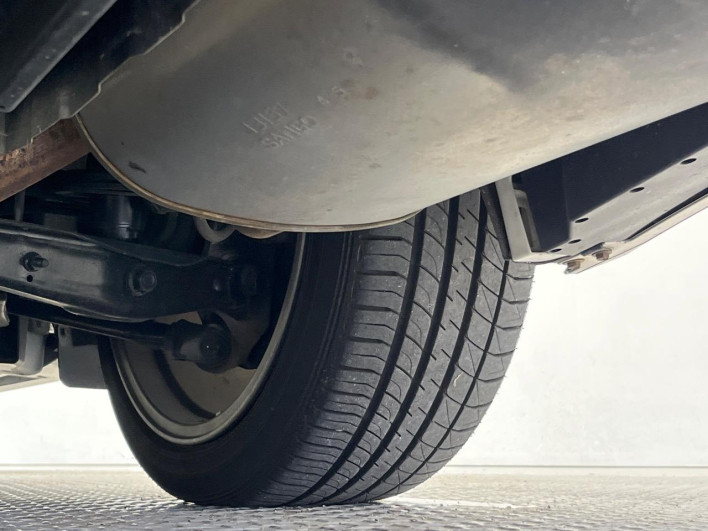 2014 Toyota Crown Majesta DAA-GWS214 (UW-69f066ceab1ba)[25]