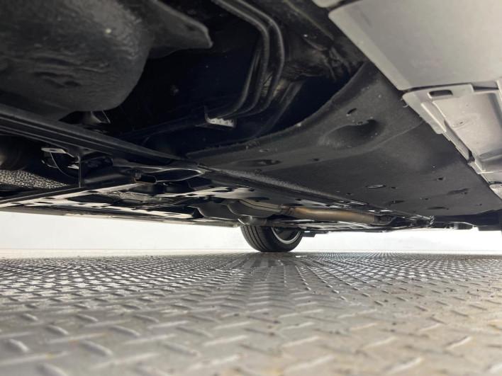 2014 Toyota Crown Majesta DAA-GWS214 (UW-69f066ceab1ba)[21]