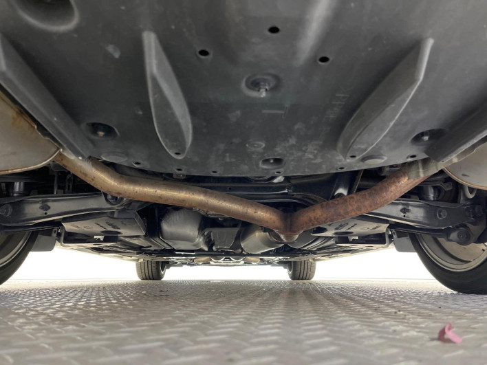 2014 Toyota Crown Majesta DAA-GWS214 (UW-69f066ceab1ba)[24]