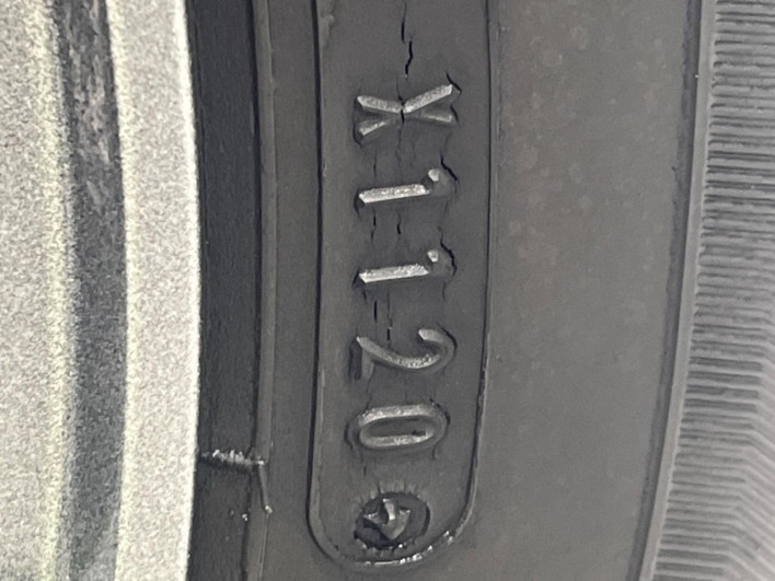 2016 Nissan Note DAA-HE12 (UW-69f066d308226)[11]