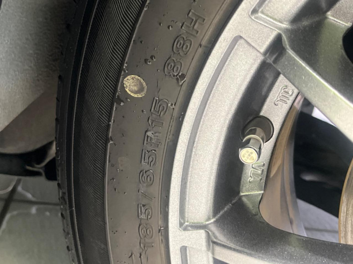 2016 Nissan Note DAA-HE12 (UW-69f066d308226)[12]