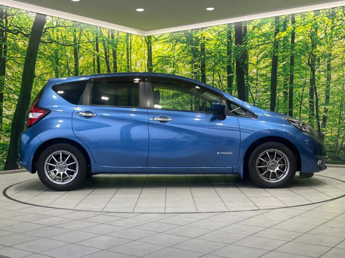 2016 Nissan Note DAA-HE12 (UW-69f066d308226)[18]