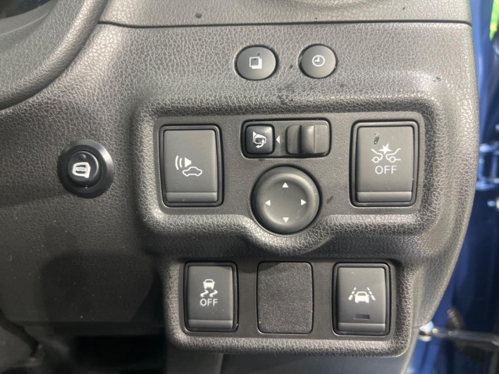 2016 Nissan Note DAA-HE12 (UW-69f066d308226)[29]