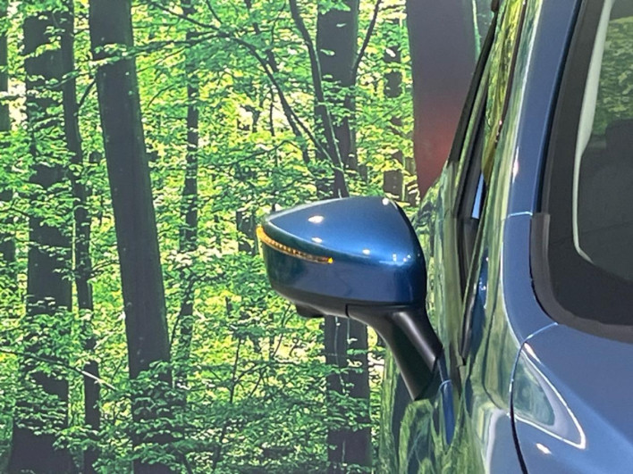 2016 Nissan Note DAA-HE12 (UW-69f066d308226)[8]