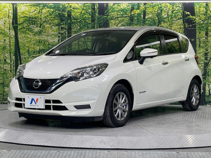 2017 Nissan Note DAA-HE12 (UW-69f066d3614bb)[12]