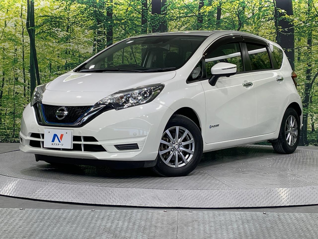 2017 Nissan Note DAA-HE12
