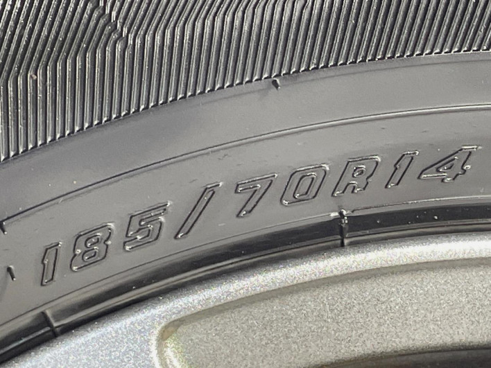 2017 Nissan Note DAA-HE12 (UW-69f066d3614bb)[5]