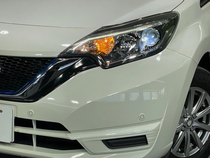 2017 Nissan Note DAA-HE12 (UW-69f066d3614bb)[11]