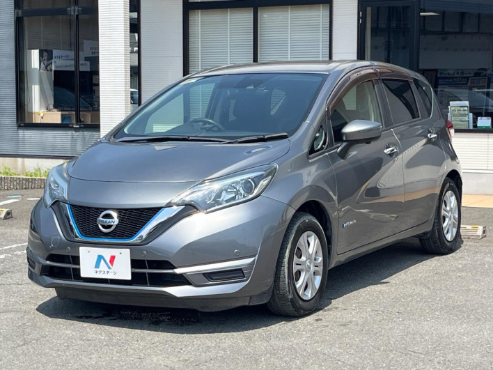 2017 Nissan Note DAA-HE12 (UW-69f066d3e7abb)[4]