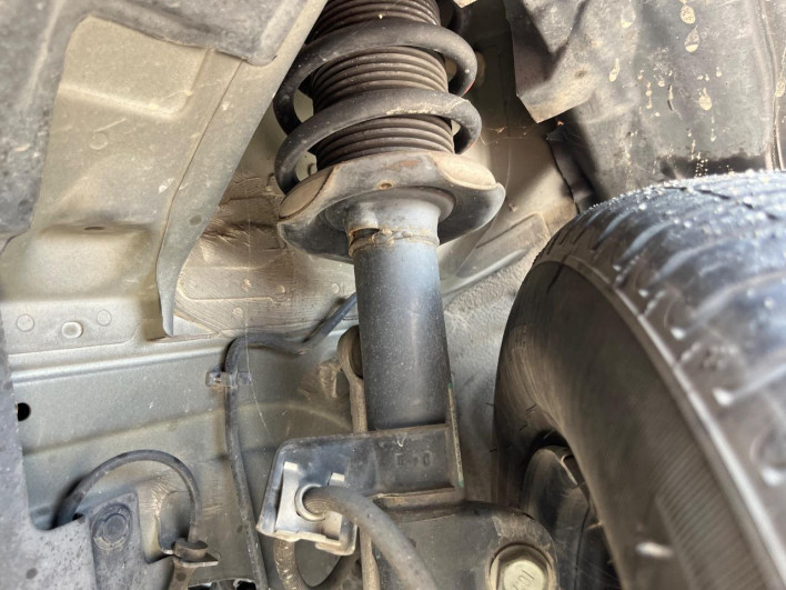 2017 Nissan Note DAA-HE12 (UW-69f066d3e7abb)[12]