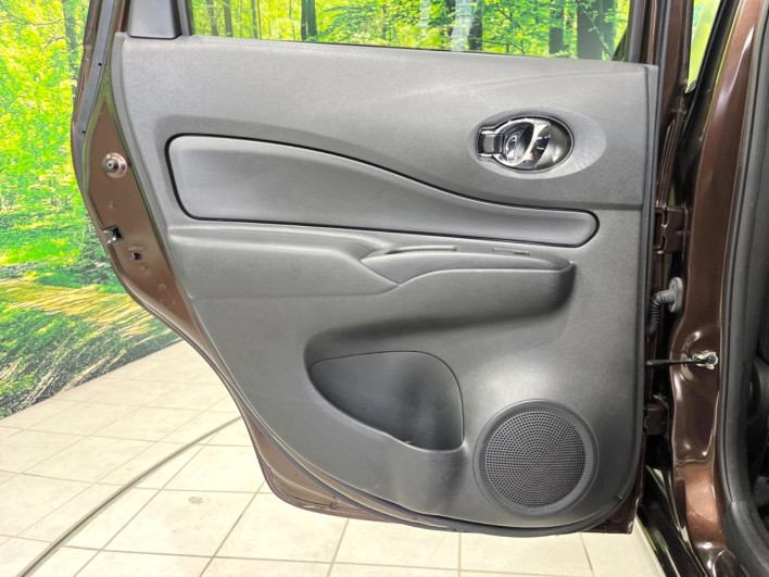 2017 Nissan Note DAA-HE12 (UW-69f066d4a4849)[7]