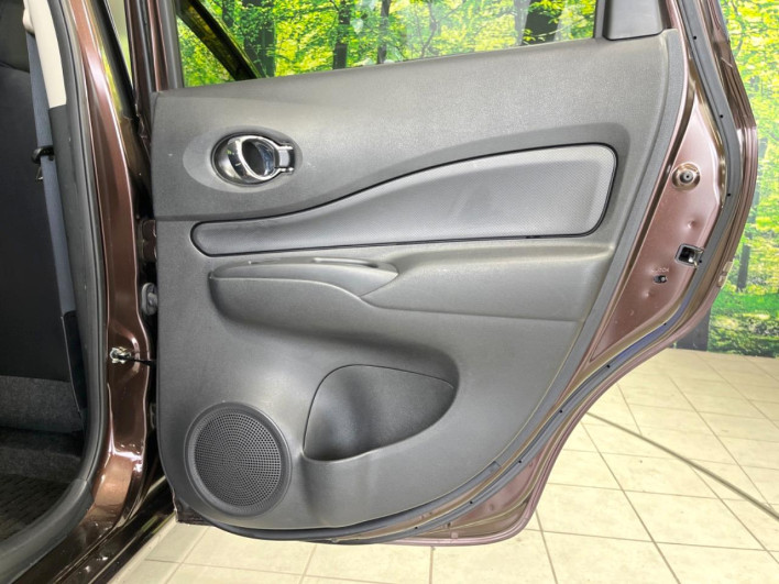 2017 Nissan Note DAA-HE12 (UW-69f066d4a4849)[6]