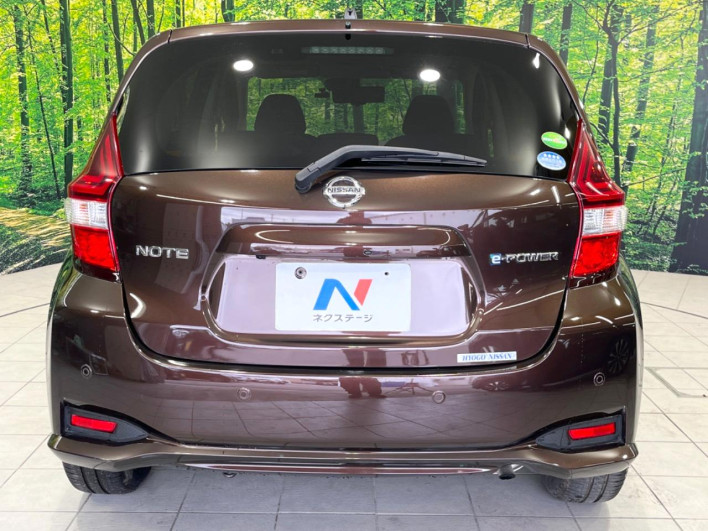 2017 Nissan Note DAA-HE12 (UW-69f066d4a4849)[15]