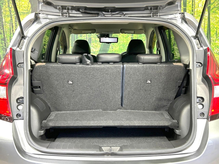 2017 Nissan Note DAA-HE12 (UW-69f066d547a22)[26]