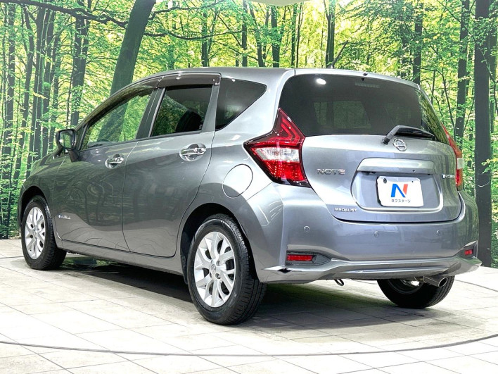 2017 Nissan Note DAA-HE12 (UW-69f066d547a22)[24]