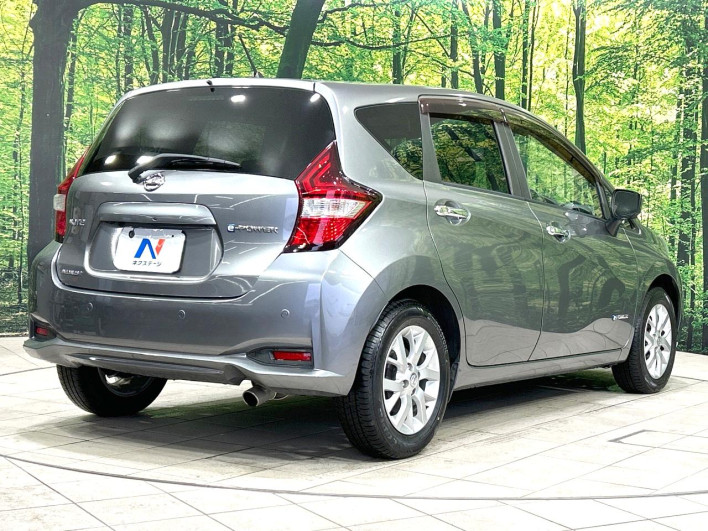 2017 Nissan Note DAA-HE12 (UW-69f066d547a22)[22]