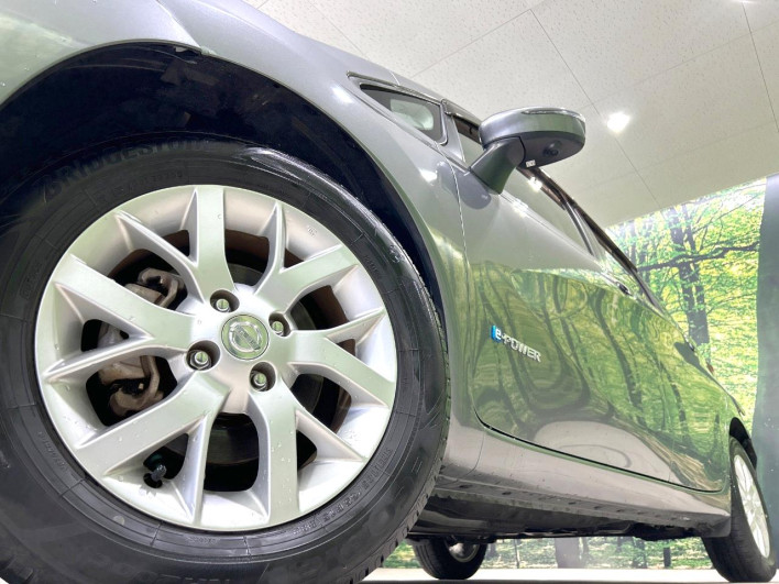 2017 Nissan Note DAA-HE12 (UW-69f066d547a22)[12]