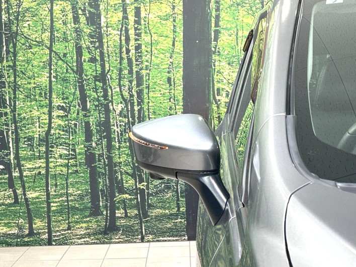 2017 Nissan Note DAA-HE12 (UW-69f066d547a22)[17]