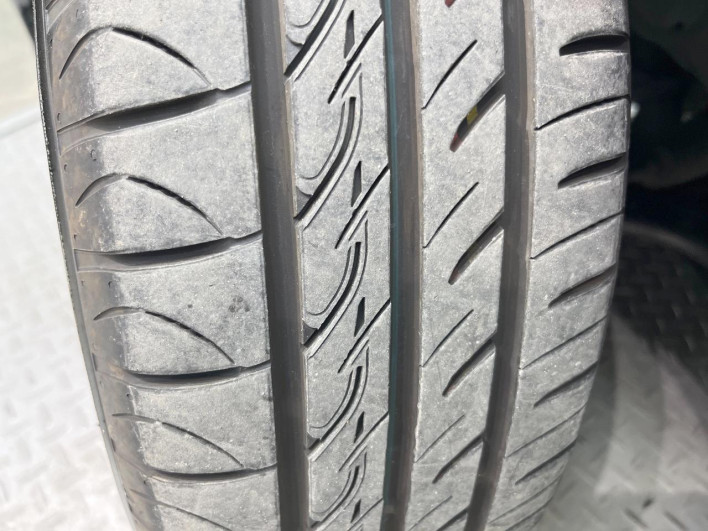 2017 Nissan Note DAA-HE12 (UW-69f066d56a679)[11]