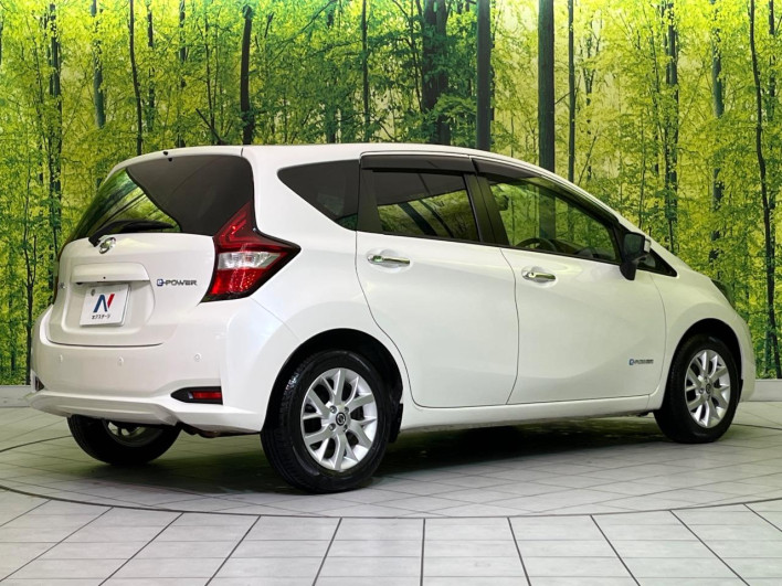 2018 Nissan Note DAA-HE12 (UW-69f066d5e2cce)[8]