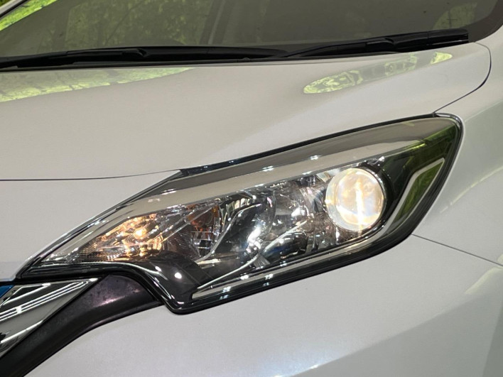 2018 Nissan Note DAA-HE12 (UW-69f066d5e2cce)[13]